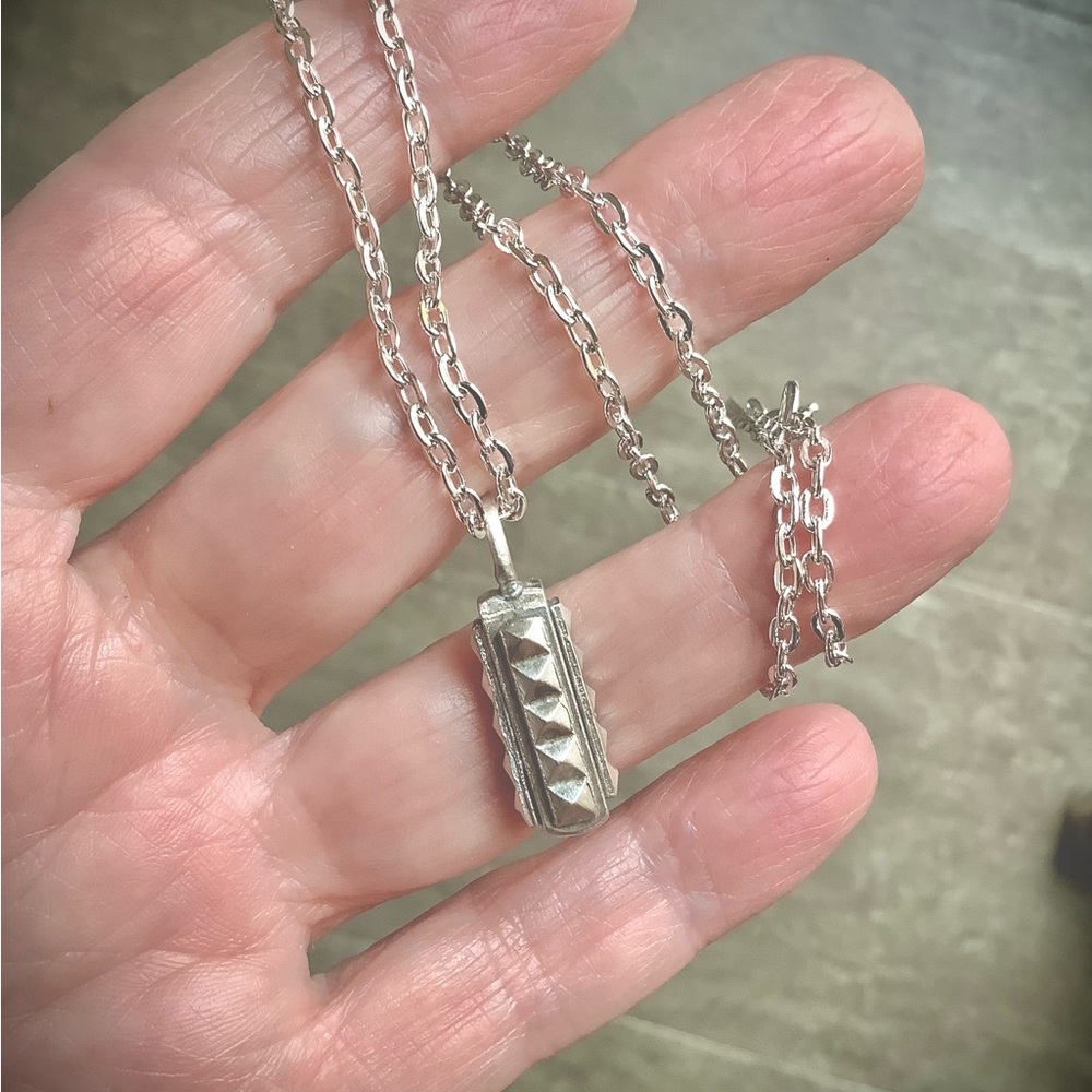 Sterling bar necklace - Picture 7 of 7